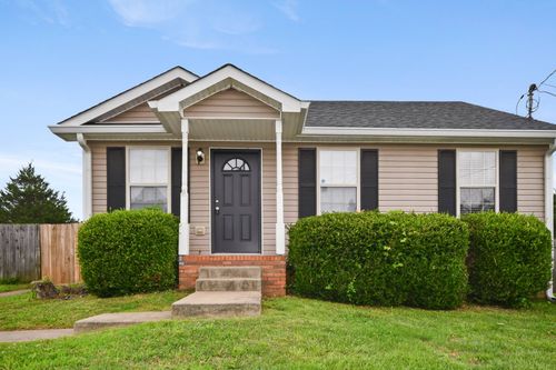 134 Monarch Ln, Clarksville, TN, 37042-1901 | Card Image