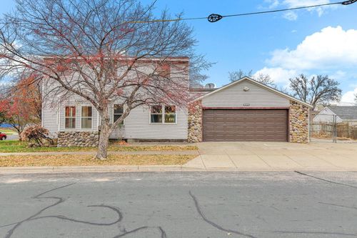 4450 W 125th St, Savage, MN, 55378-1418 | Card Image