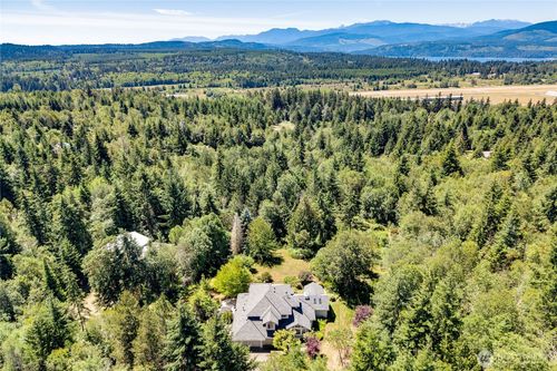 15 Station Prairie Rd, Port Townsend, WA, 98368-9564 | Card Image