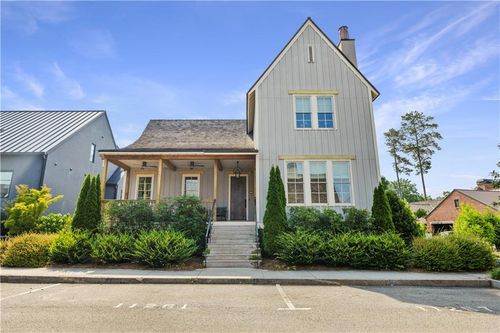 11260 Serenbe Ln, Chattahoochee Hills, GA, 30268-2389 | Card Image
