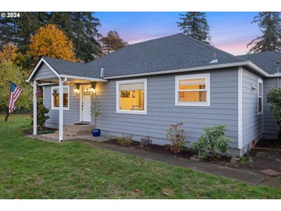 28795 Se Eagle Creek Rd, House other with 2 bedrooms, 1 bathrooms and 2 parking in Estacada OR | Image 3