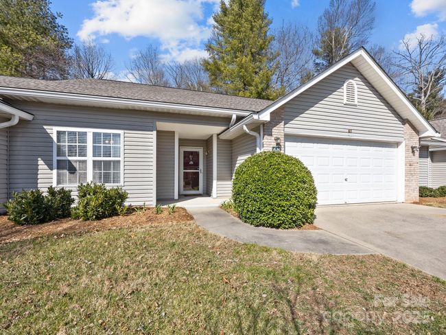 68 Wiltshire Cir, Condo with 2 bedrooms, 2 bathrooms and null parking in Fletcher NC | Image 32