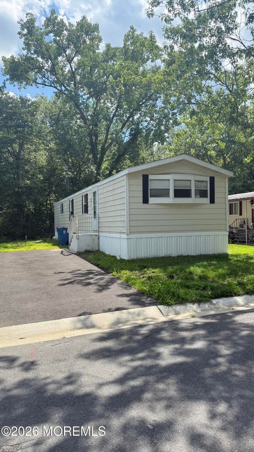 78 Antonia Dr, Jackson, NJ, 08527-3107 | Card Image