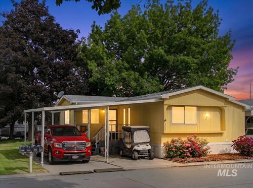 5725 Confederate Ln, Boise, ID, 83714-6027 | Card Image