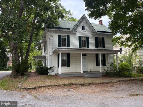 7 Old Prospect Ave, SHEPHERDSTOWN, WV, 25443-1837 | Card Image