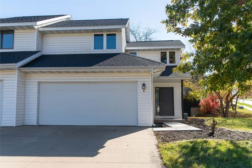 5 Jefferson St, Pella, IA, 50219-1194 | Card Image