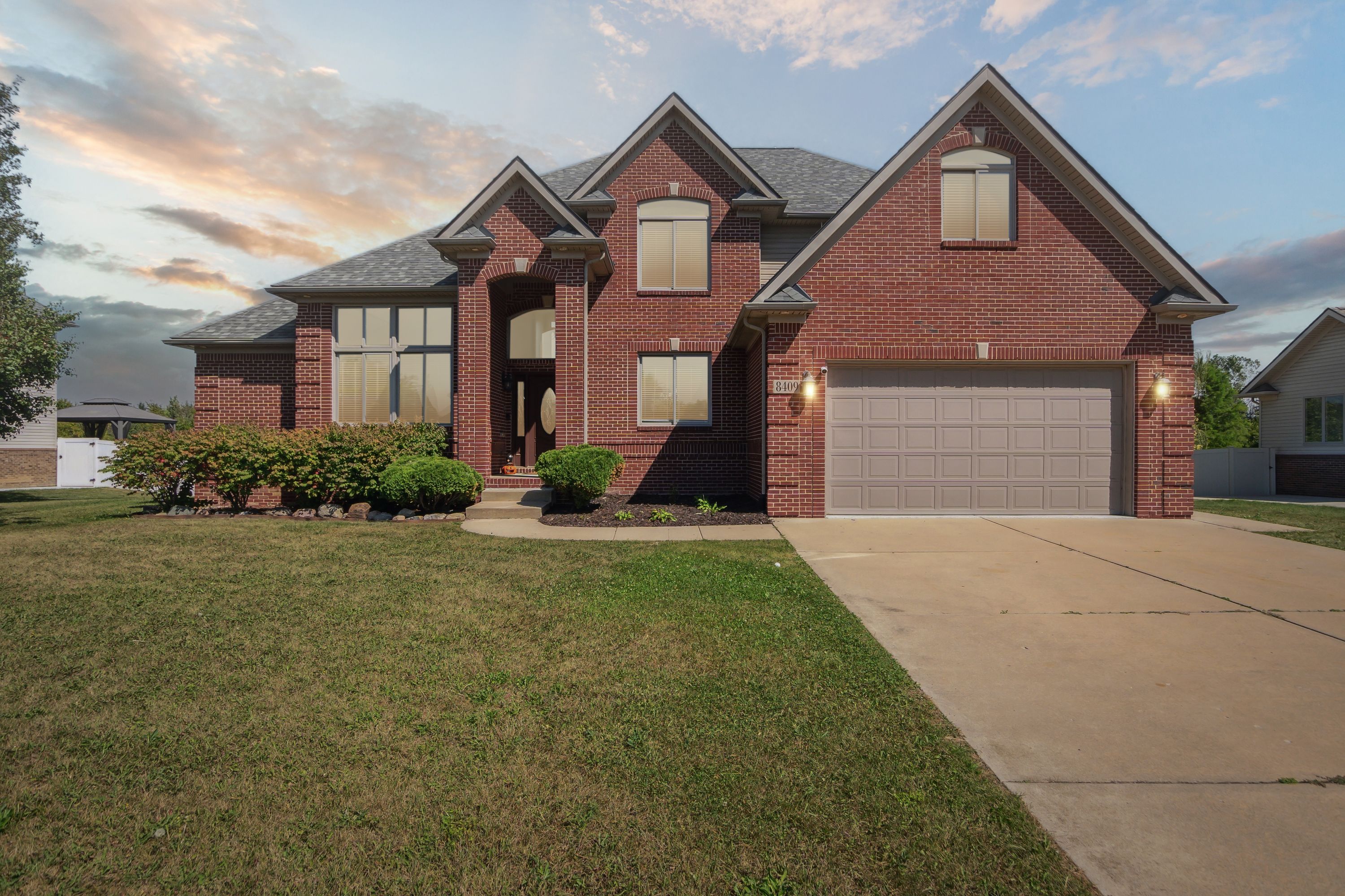 Jack Pine Dr, Ypsilanti, MI 48197