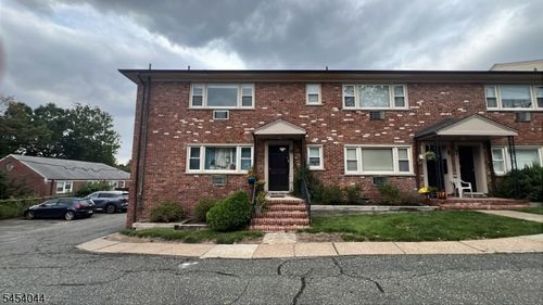 365 Bloomfield Ave, Verona, NJ, 07044-2459 | Card Image