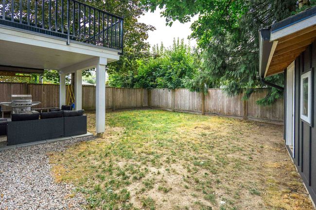 9465 214b Street, House other with 5 bedrooms, 3 bathrooms and 5 parking in Langley BC | Image 26