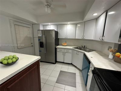 213 - 3280 Spanish Moss Ter, Condo with 2 bedrooms, 2 bathrooms and null parking in Lauderhill FL | Image 2