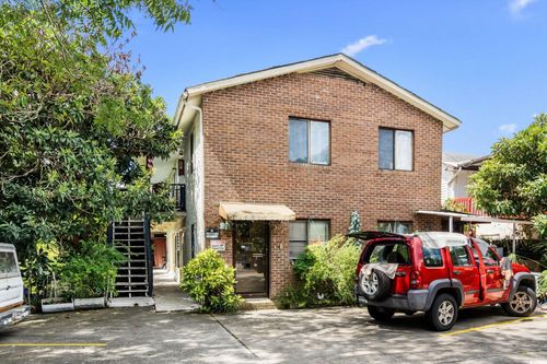 311 3rd Ave N, Myrtle Beach, SC, 29577-4062 | Card Image