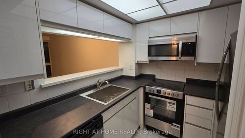 311-7 Broadway Ave, Toronto, ON, M4P3C5 | Card Image