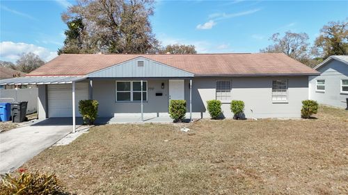 7717 W Hiawatha St, Tampa, FL, 33615-3311 | Card Image