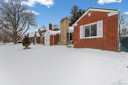 4154 Grayton St, Detroit, MI, 48224-2338 | Card Image