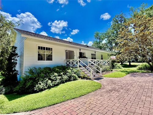 625 Woodlawn Cemetery Rd, GOTHA, FL, 34734-5039 | Card Image