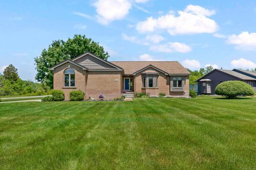 10690 Oxbow Hts, White Lake, MI, 48386-2259 | Card Image