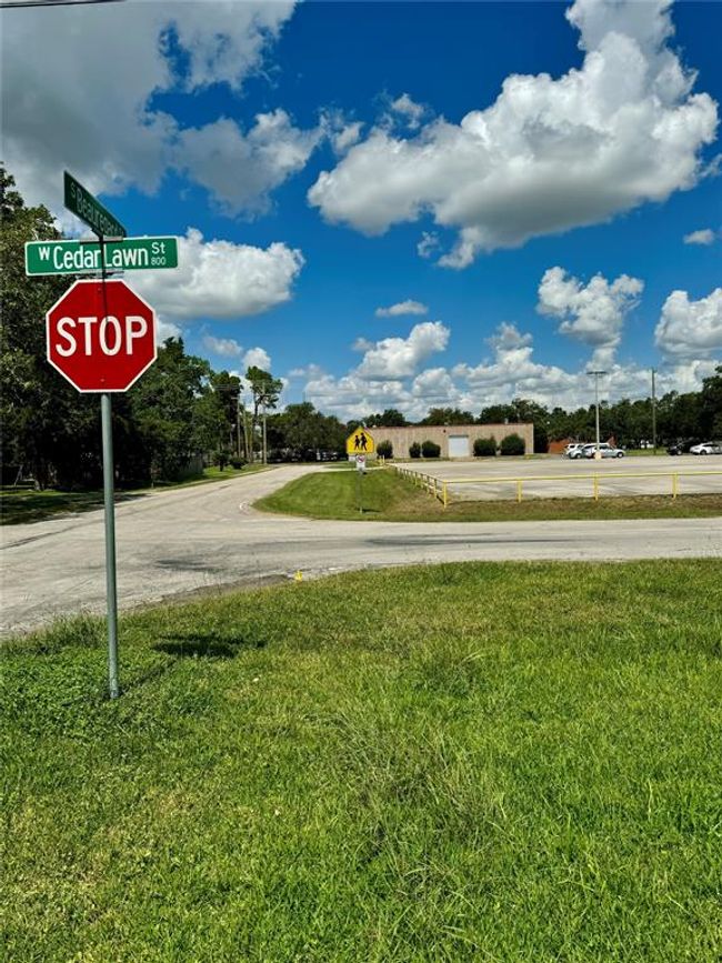 One block from Alvin High School | Image 26