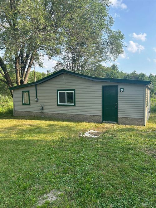 5381 Half Moon Trl, Lake, MI, 48632 | Card Image