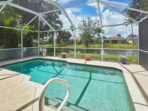 b-226-8260 Ibis Cove Cir, NAPLES, FL, 34119-7721 | Card Image