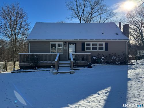 11 Blumenthal Dr, Uncasville, CT, 06382-2401 | Card Image