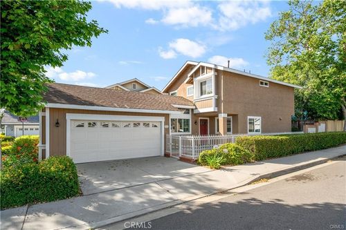 61 Bridgeport, Irvine, CA, 92620-3210 | Card Image