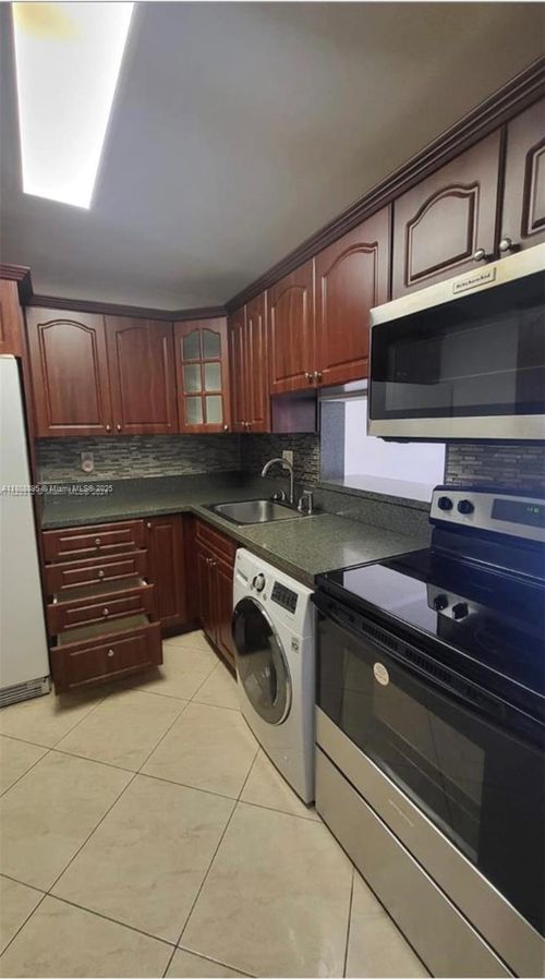 apt-309-5199 Nw 7th St, Miami, FL, 33126-3309 | Card Image