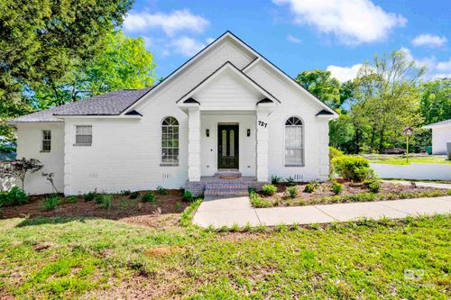 727 N Artillery Range, Spanish Fort, AL, 36527 | Card Image