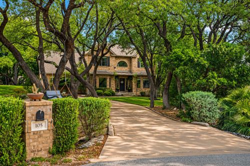 105 Mango Ct, Lakeway, TX, 78734-3861 | Card Image
