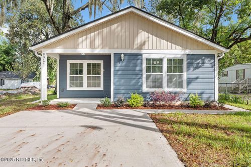 8347 Susie St, Jacksonville, FL, 32210-6543 | Card Image