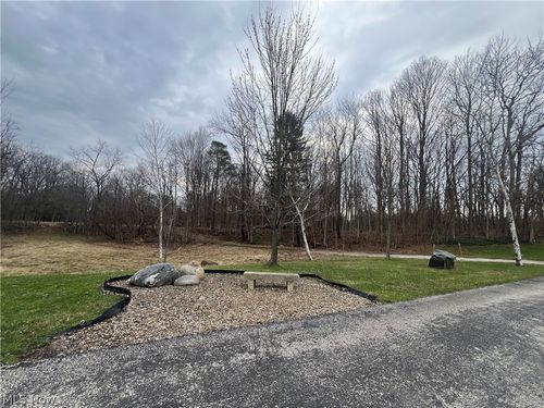 691 Som Center Rd, Mayfield Village, OH, 44143-2310 | Card Image