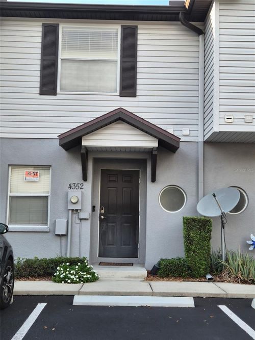 4352 Har Paul Cir, Tampa, FL, 33614-1769 | Card Image