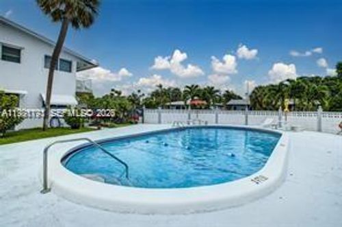 apt-203-2020 Ne 51st Ct, Fort Lauderdale, FL, 33308-3727 | Card Image
