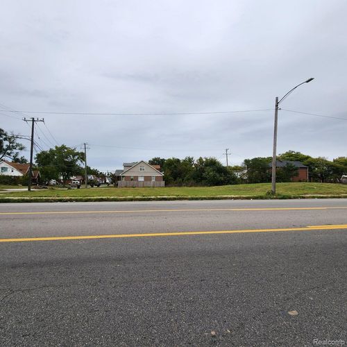 13430 Fenkell St, Detroit, MI, 48227-3371 | Card Image