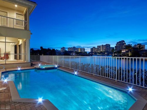 4419 Crayton Rd, NAPLES, FL, 34103-8528 | Card Image