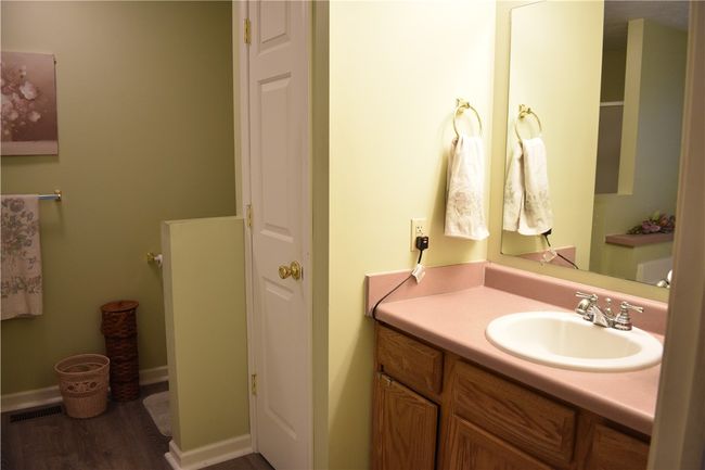 2024 Lexington Dr, House other with 4 bedrooms, 3 bathrooms and 2 parking in Connellsville PA | Image 22