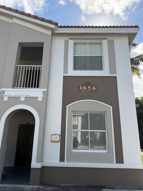 100-1656 Se 29th Ct, Homestead, FL, 33035-2491 | Card Image