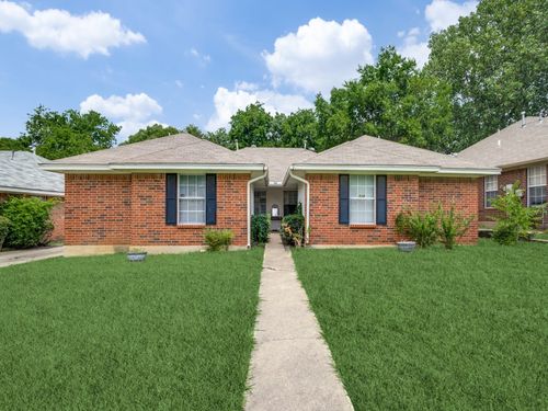 510 Strata Dr, Denton, TX, 76201-1872 | Card Image