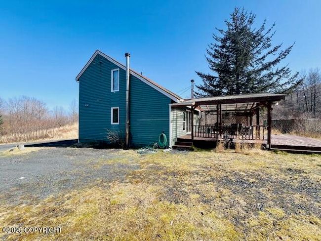 Exterior Side (2) | Image 5