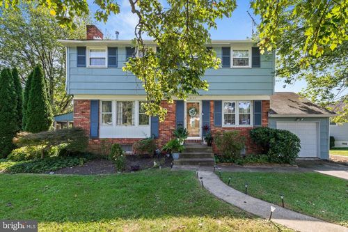 2125 Folkstone Rd, LUTHERVILLE TIMONIUM, MD, 21093-3312 | Card Image