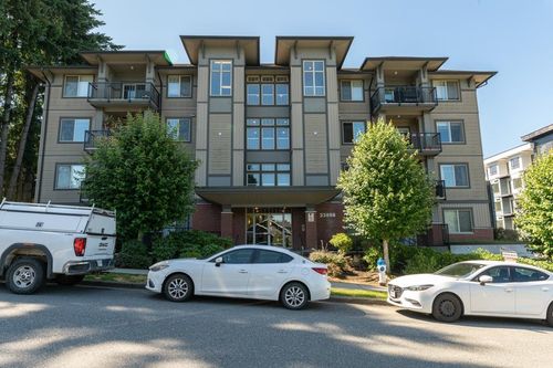 210-33898 Pine St, Abbotsford, BC, V2S2P3 | Card Image