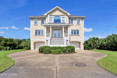 2515 Lumina Ave N, Wrightsville Beach, NC, 28480-1609 | Card Image