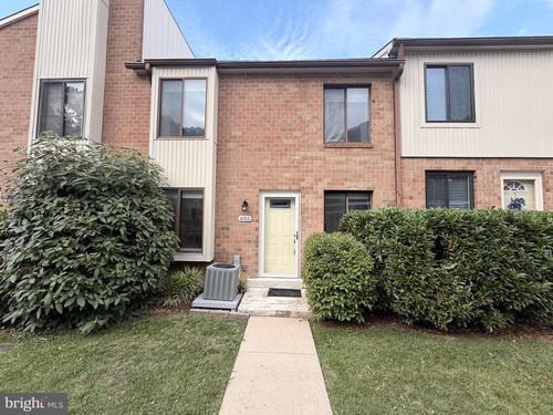 6702 Hilltop Dr, BROOKHAVEN, PA, 19015-1315 | Card Image