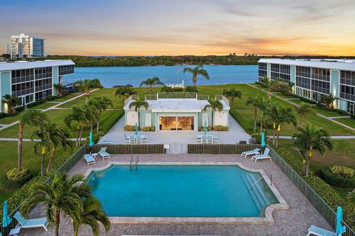 e305-100 Waterway Rd, Tequesta, FL, 33469-2758 | Card Image