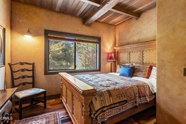 Barn House Bedroom | Image 39