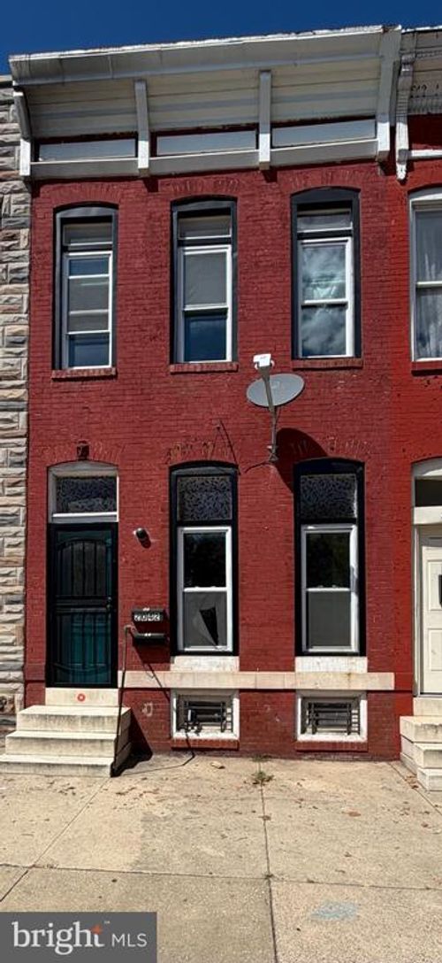 2042 Wilkens Ave, BALTIMORE, MD, 21223-3411 | Card Image