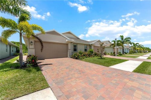 1029 Tranquil Brook Dr, NAPLES, FL, 34114-9325 | Card Image