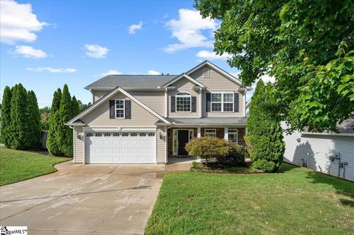 201 Silver Run Ln, Greenville, SC, 29607-5376 | Card Image