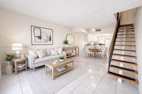 203-5575 W 26th Court, Hialeah, FL, 33016 | Card Image