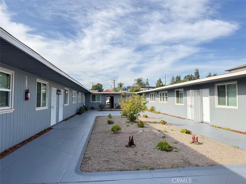 8-10539 Paramount Blvd, Downey, CA, 90241-2464 | Card Image