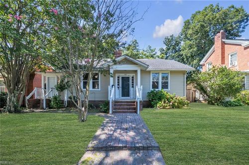 123 Pochin Pl, Hampton, VA, 23661-3310 | Card Image